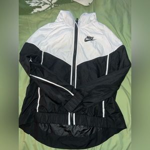 Nike Wind Breaker